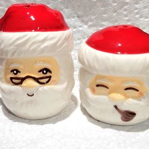 Santa Clause salt & pepper shakers hand painted lettering